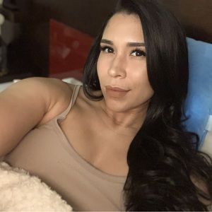 Meet your Posher, Ambar